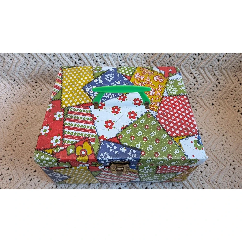 Vintage Quilted Patchwork Sewing Basket Floral Print Storage Box Green Handle